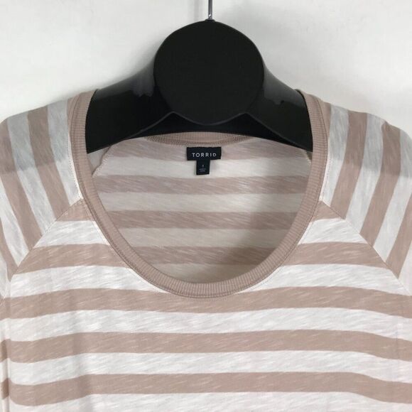 Torrid Babydoll Slub Scoop Neck Tiered Top Women's Plus Size 1/1X Striped Casual - Picture 2 of 12